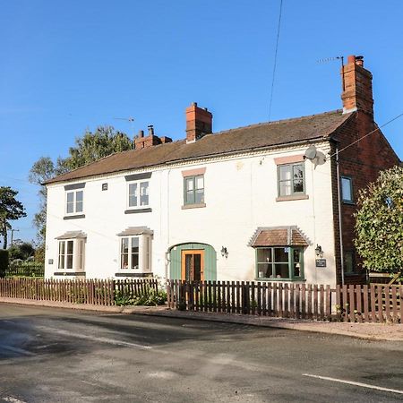 Bluebell Cottage ルージリー エクステリア 写真