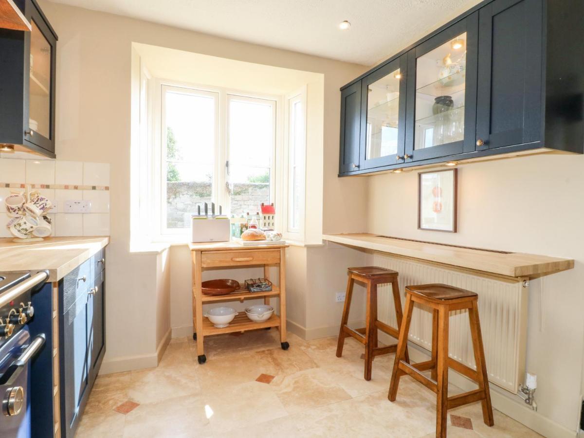 Bluebell Cottage ルージリー エクステリア 写真